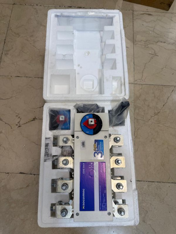 کلید دو طرفه 250 آمپر 4پل سکومک برق شهر-ژنراتور دستی